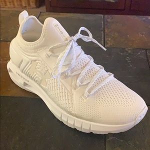 Under Armour HOVR Phantom Running Shoes